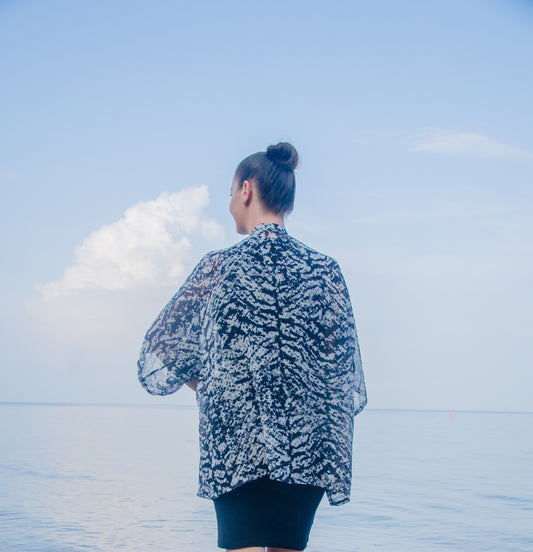 ⭐️ Black & grey Boho Dreams Midi Open Kaftan
