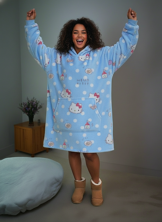 Character Kitty XXL SNOODI OODI Oversized Blanket Jumper