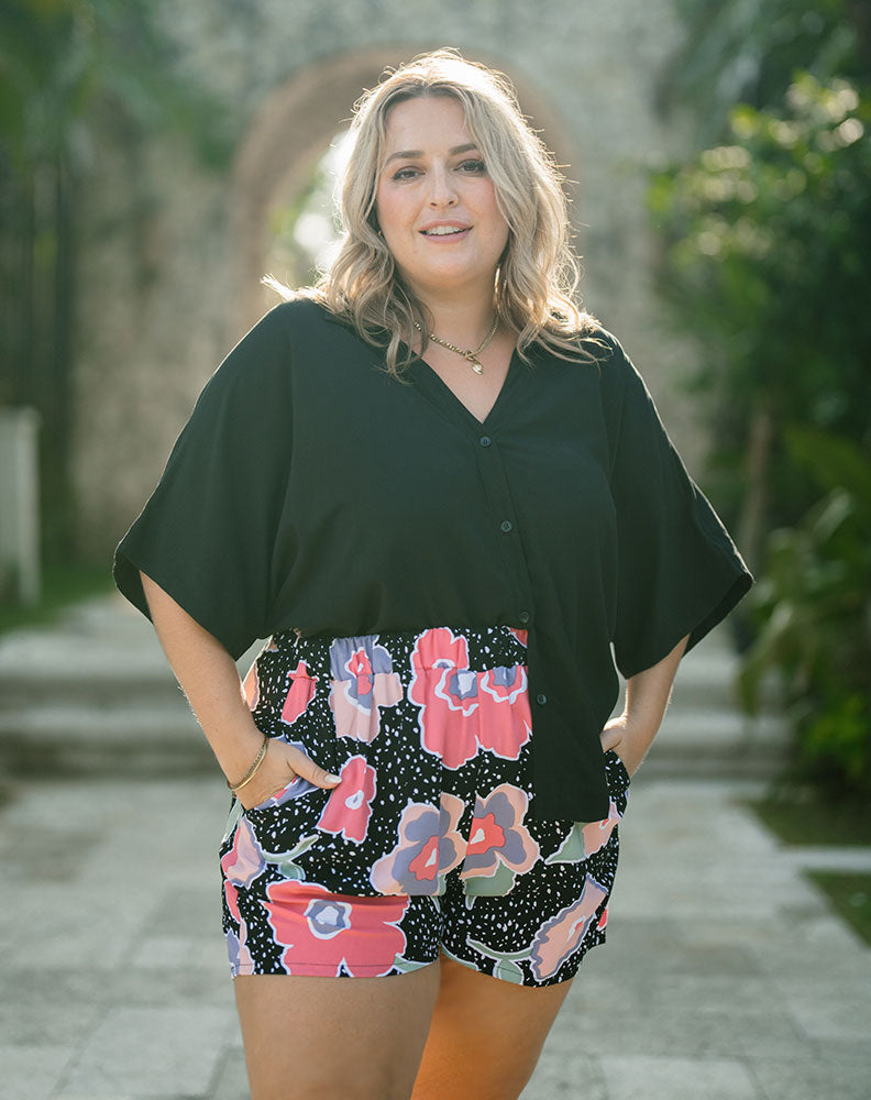 NELLY Floral Stretch Shorts