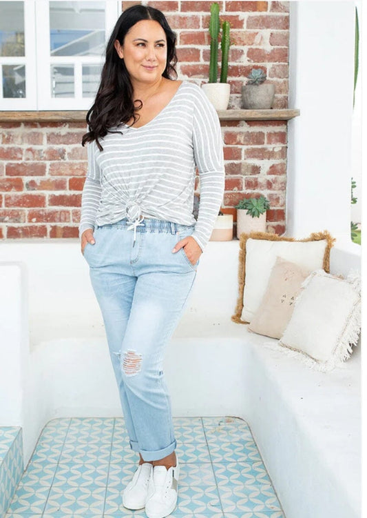 Grey and white stripe top Aambers Goodies xx
