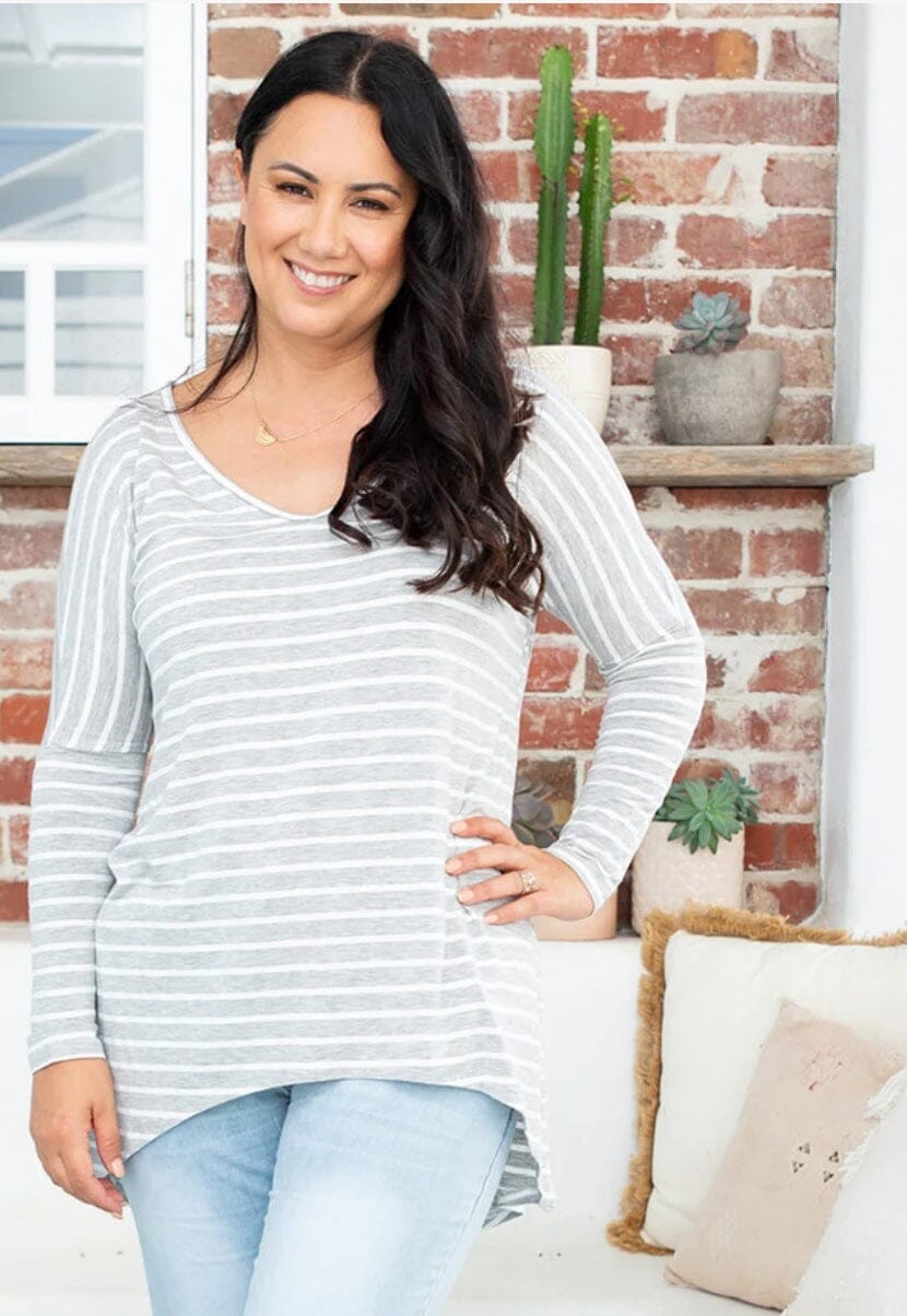 Grey and white stripe top Aambers Goodies xx