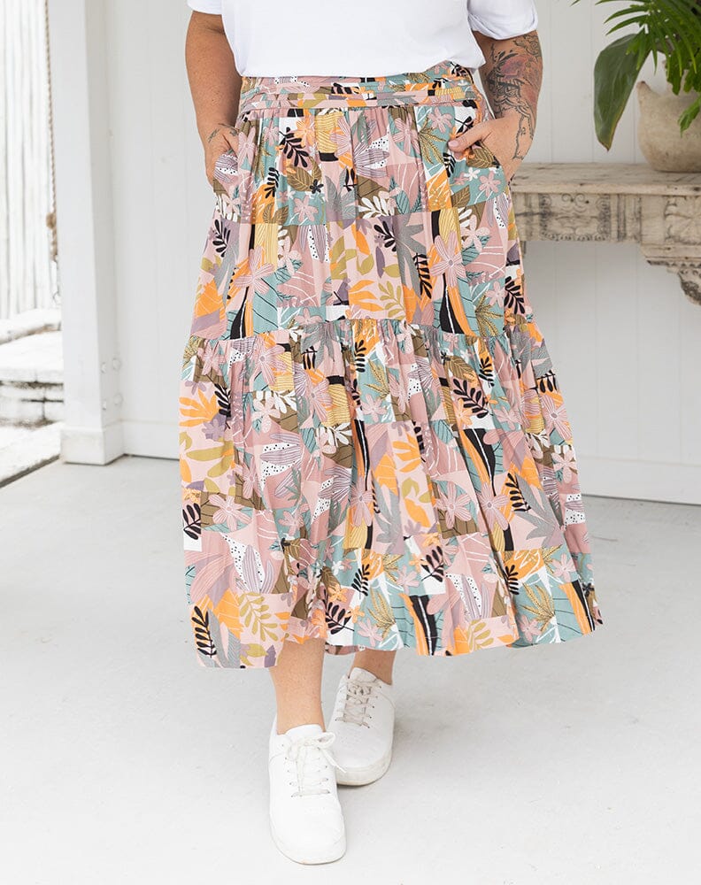 Long Peachy Multi-Colour Floral Skirt Aambers Goodies xx