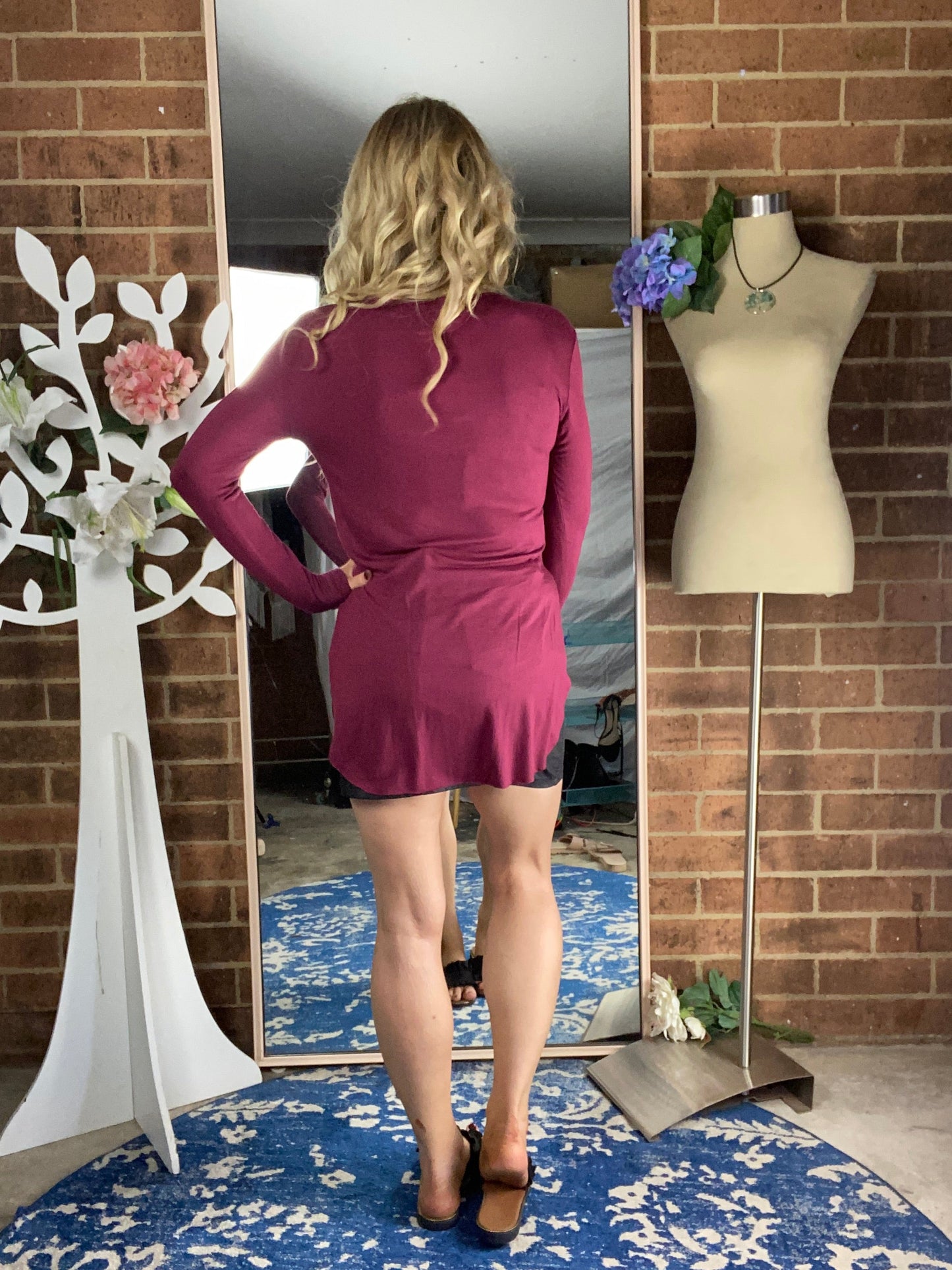 TRACEY Maroon high Low Top Top Aambers Goodies xx