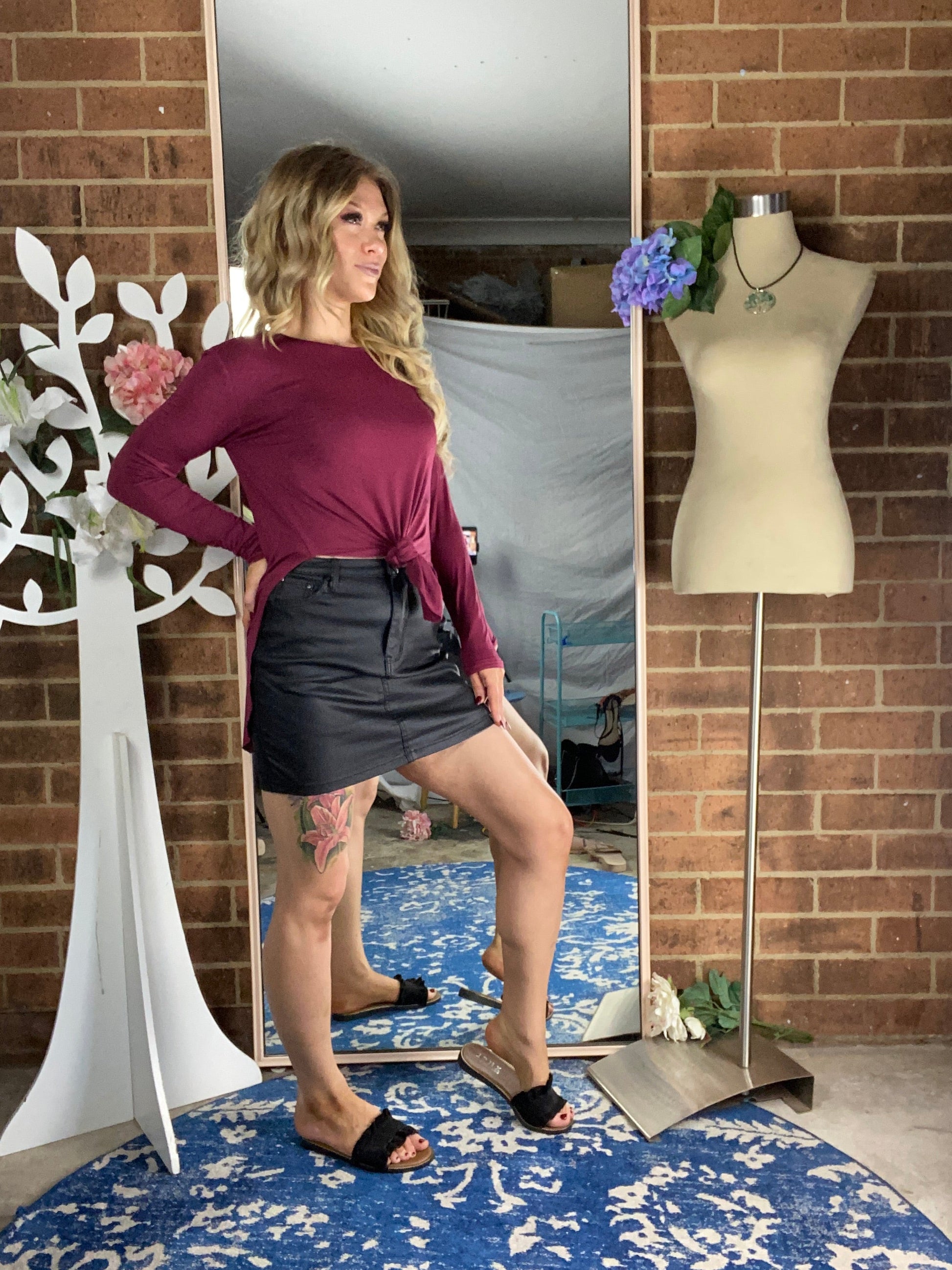 TRACEY Maroon high Low Top Top Aambers Goodies xx