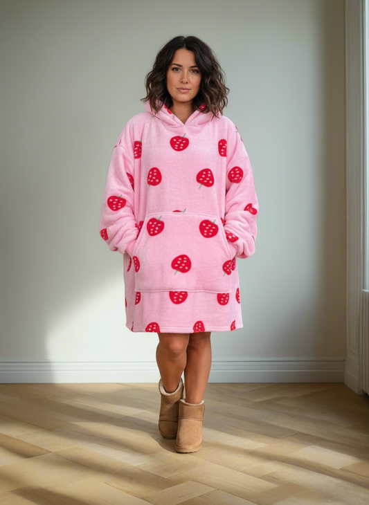 Strawberry Shortcake SNOODI OODI Oversized Hooded Blanket Jumpers