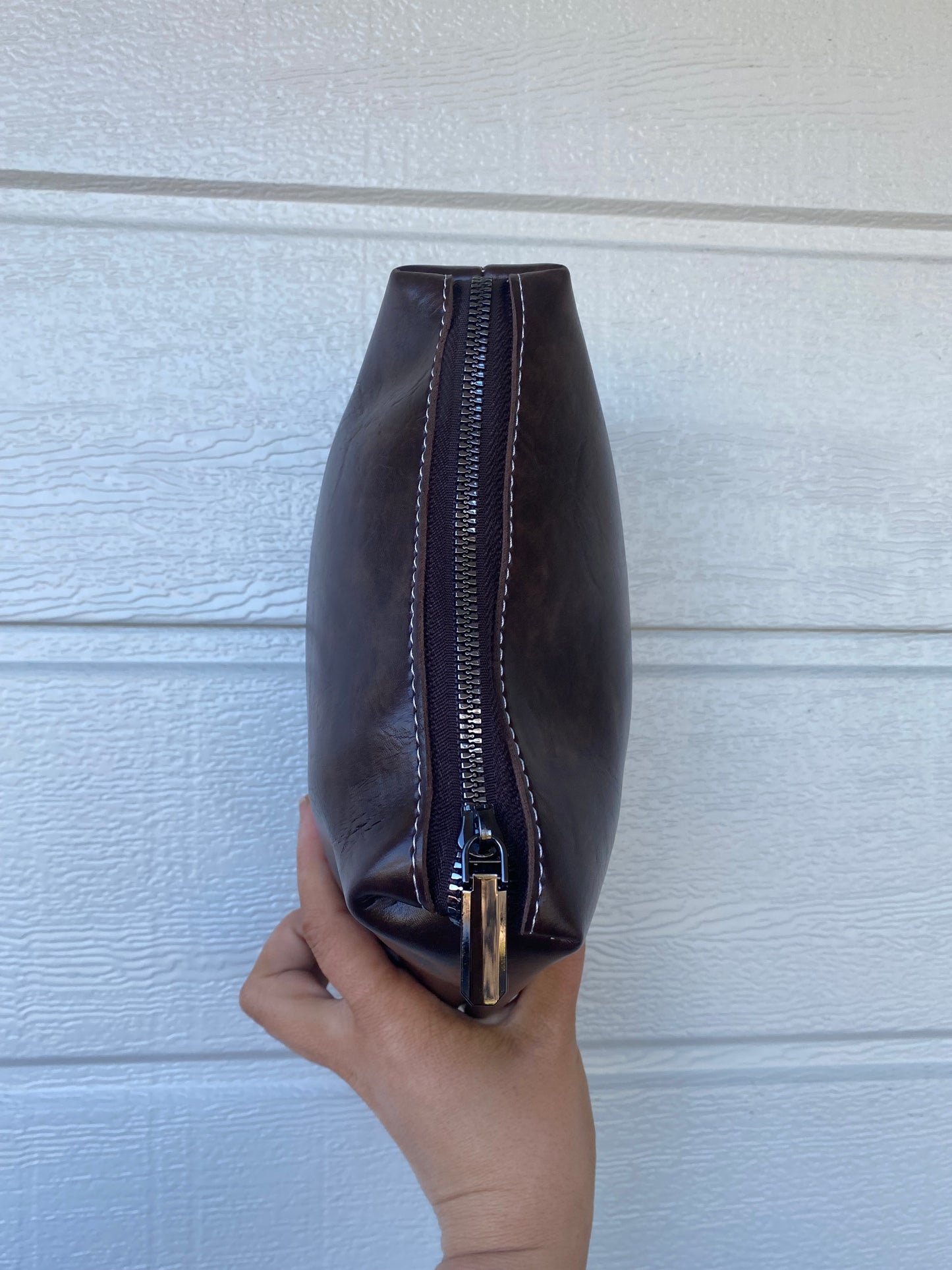 Medium Leather Zip Bags- Black & Dark Brown