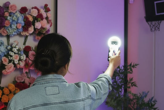 4-Level LED Selfie Ring Light  Clip-On