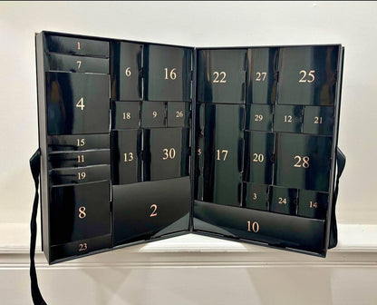 PRE ORDER ADVENT CALENDAR - 30 DAYS OF GIFTS LUXURY Gift Box