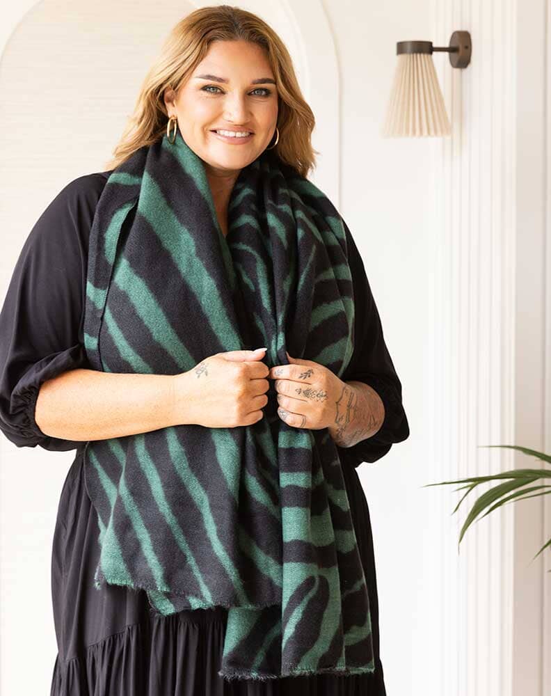Green and Black Stripe Scarf Aambers Goodies xx 