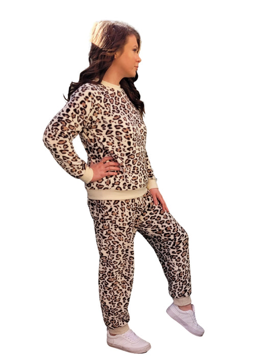 LACEY Cuffed fluffy Lounge Wear Sets 4 colours- Navy Blue Stars, Pink Panda, Mocha Leopard & Black Avocados Lounge wear Aambers Goodies xx 12-14 au (L-XL) MOCHA LEOPARD 